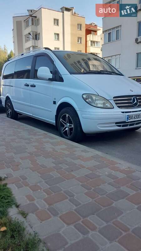Мінівен Mercedes-Benz Vito 2009 в 