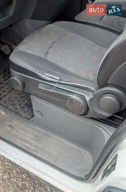 Грузовой фургон Mercedes-Benz Vito 2006 в 