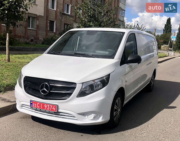 Грузовой фургон Mercedes-Benz Vito 2018 в Ровно