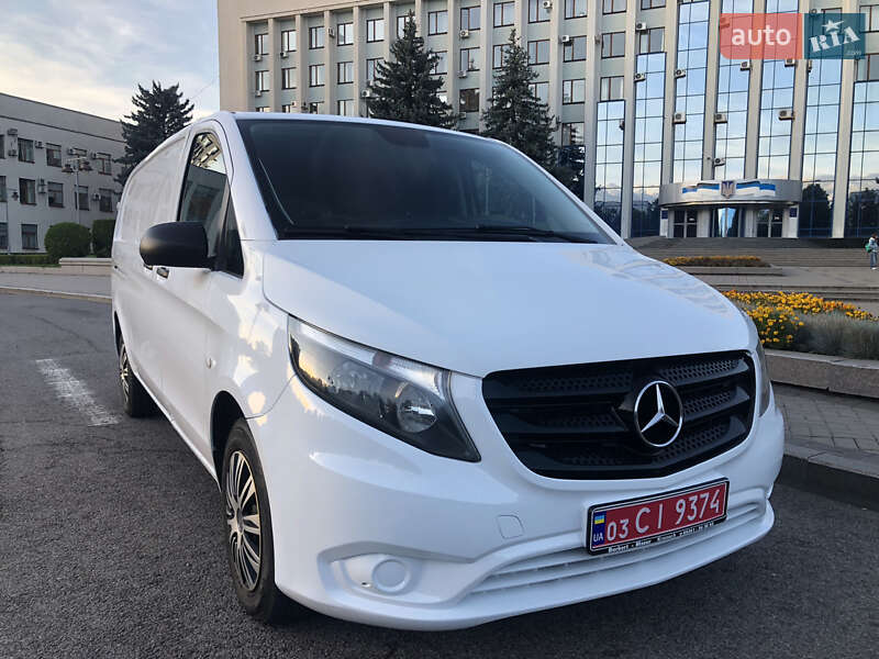 Грузовой фургон Mercedes-Benz Vito 2018 в Ровно