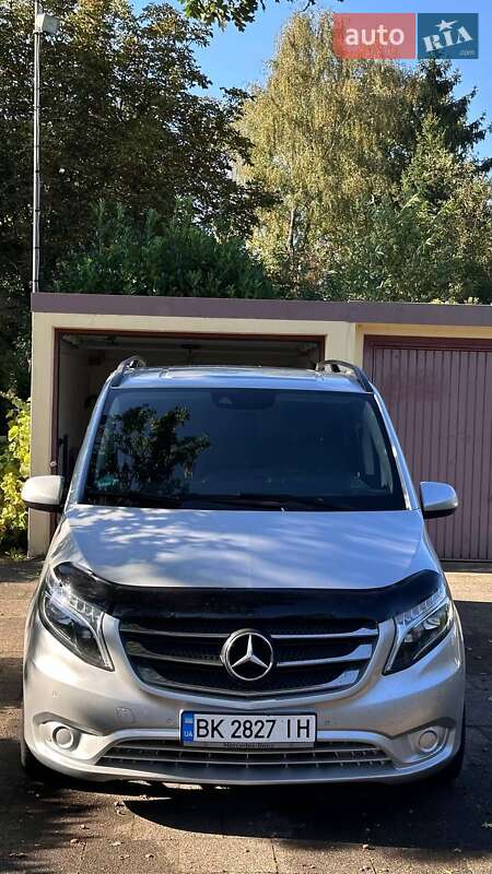 Минивэн Mercedes-Benz Vito 2019 в Сарнах