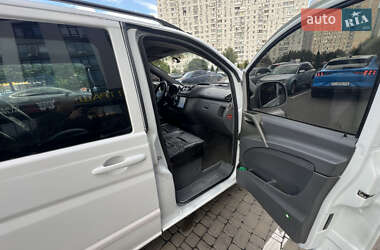 Минивэн Mercedes-Benz Vito 2004 в 
