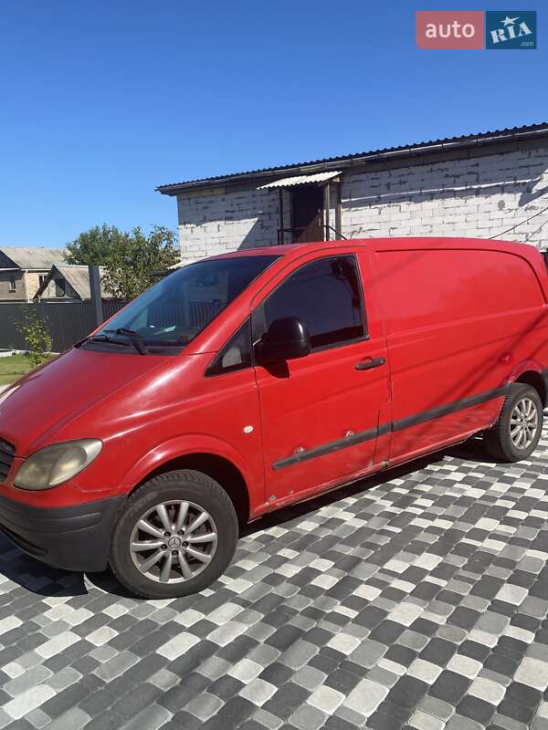 Mercedes-Benz Vito 2005