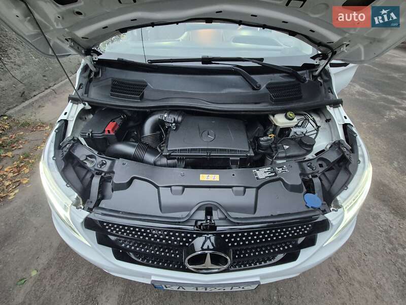 Минивэн Mercedes-Benz Vito 2015 в Киеве