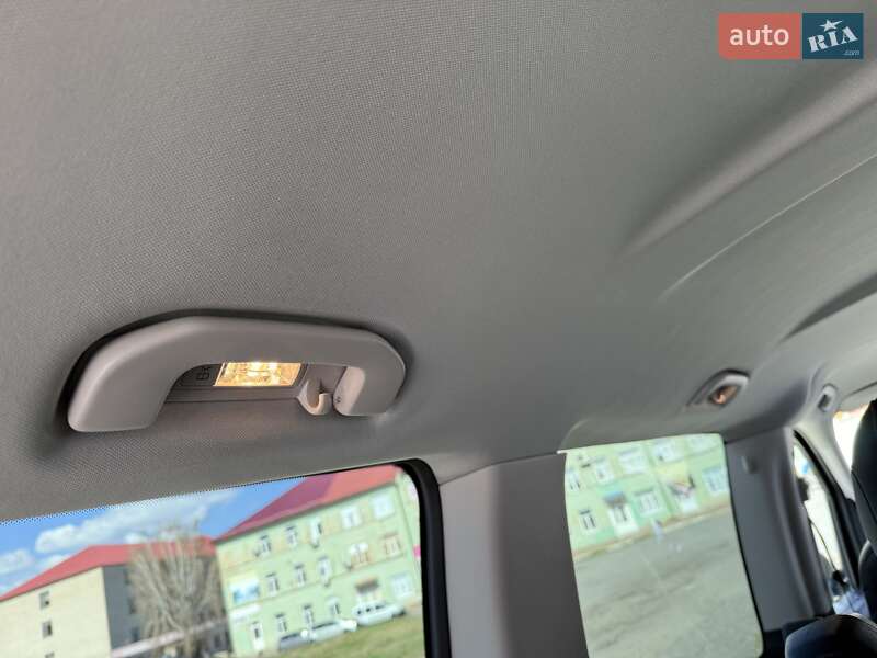 Минивэн Mercedes-Benz Vito 2021 в Бердичеве фото 41 Минивэн Mercedes-Benz Vito 2021 в Бердичеве