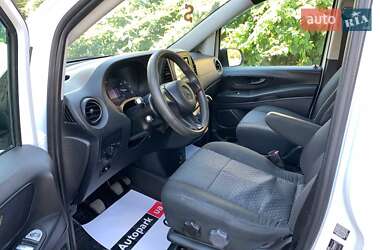 Минивэн Mercedes-Benz Vito 2016 в 
