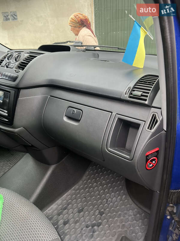 Минивэн Mercedes-Benz Vito 2012 в Любомле