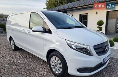 Вантажний фургон Mercedes-Benz Vito 2020 в Радивиліві