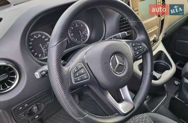 Грузовой фургон Mercedes-Benz Vito 2020 в 