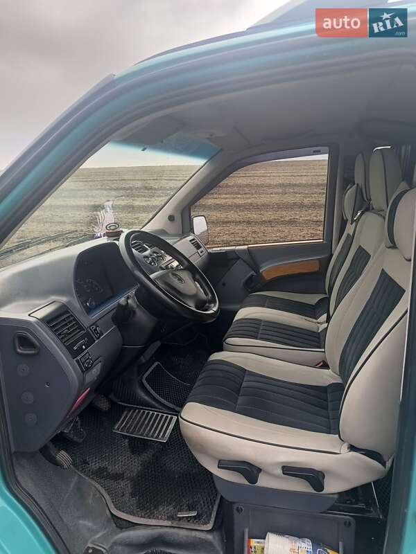 Минивэн Mercedes-Benz Vito 2001 в Глухове