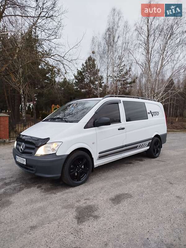 Mercedes-Benz Vito 2012