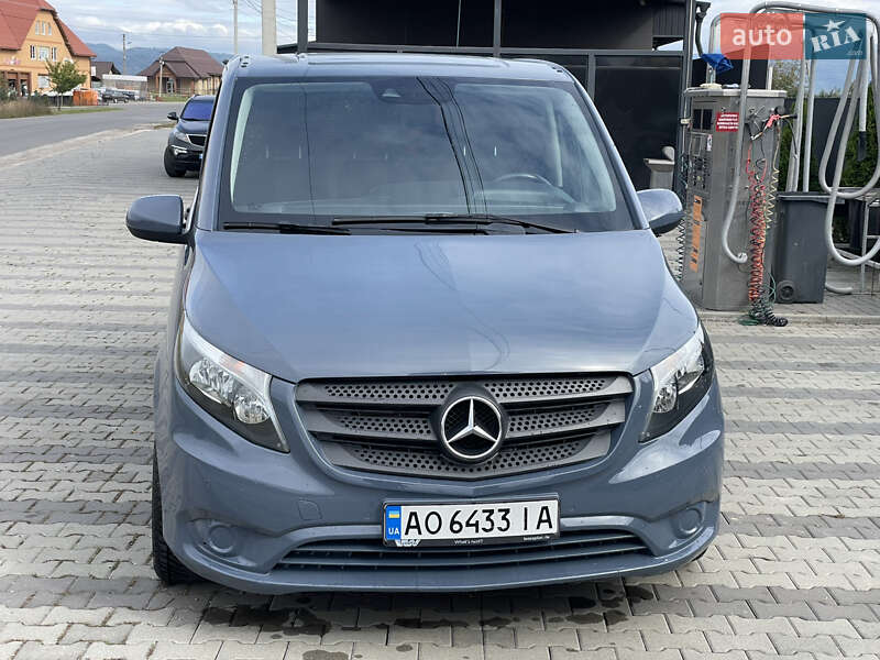 Mercedes-Benz Vito 2020