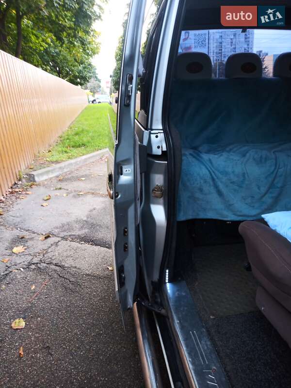 Минивэн Mercedes-Benz Vito 2001 в Киеве