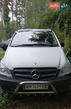 Вантажопасажирський фургон Mercedes-Benz Vito 2010 в Києві