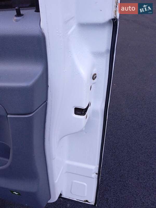 Минивэн Mercedes-Benz Vito 2009 в Киеве