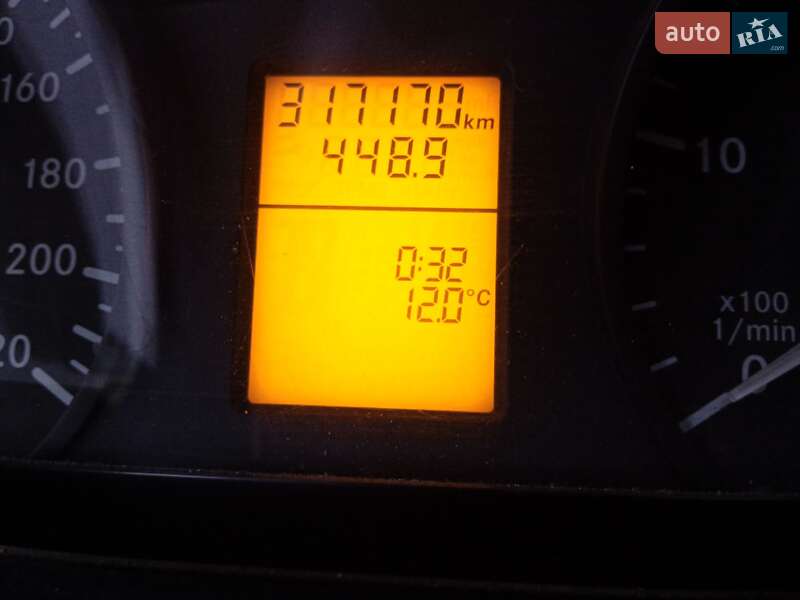 Минивэн Mercedes-Benz Vito 2009 в Киеве