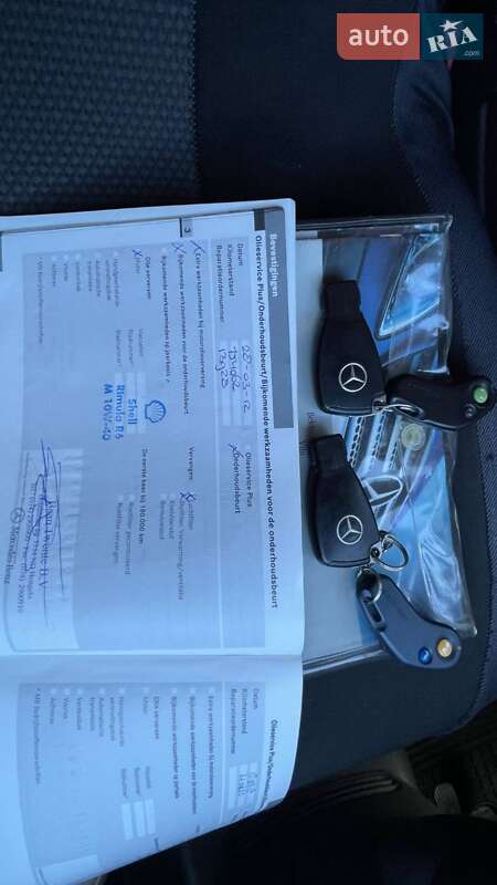 Мінівен Mercedes-Benz Vito 2006 в Нововолинську