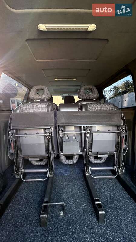 Мінівен Mercedes-Benz Vito 2006 в Нововолинську