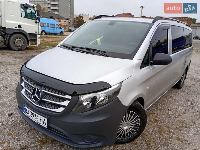 Минивэн Mercedes-Benz Vito 2017 в Кропивницком
