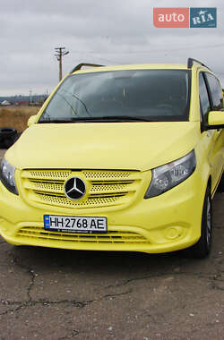 Минивэн Mercedes-Benz Vito 2020 в 