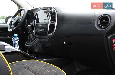 Минивэн Mercedes-Benz Vito 2020 в 