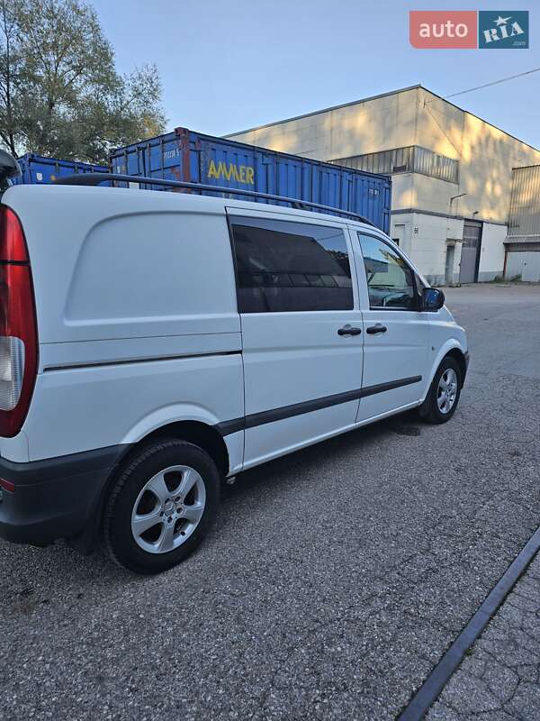 Мінівен Mercedes-Benz Vito 2013 в Сторожинці