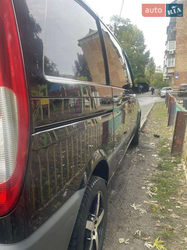 Грузовой фургон Mercedes-Benz Vito 2011 в Киеве