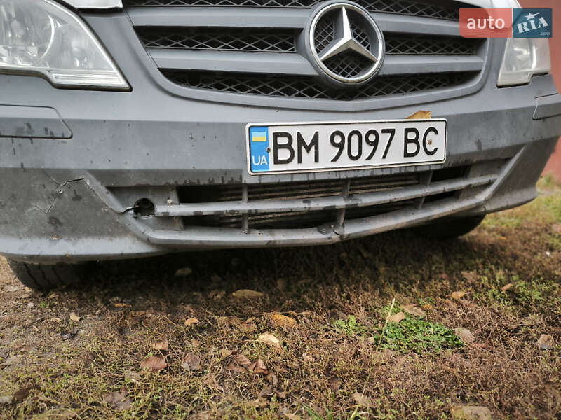 Вантажний фургон Mercedes-Benz Vito 2010 в Харкові