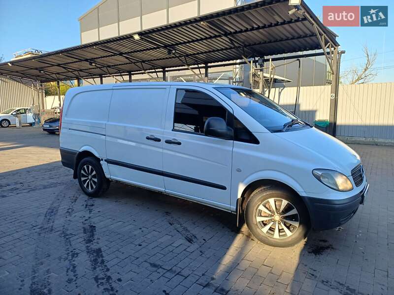 Вантажний фургон Mercedes-Benz Vito 2004 в Києві фото 16 Вантажний фургон Mercedes-Benz Vito 2004 в Києві