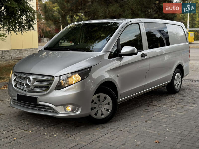 Вантажний фургон Mercedes-Benz Vito 2015 в Дніпрі