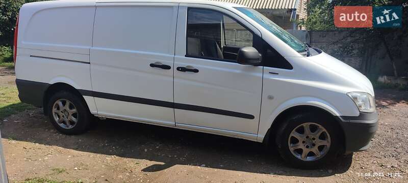 Грузовой фургон Mercedes-Benz Vito 2010 в Харькове