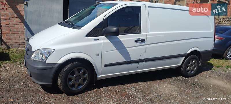 Грузовой фургон Mercedes-Benz Vito 2010 в Харькове