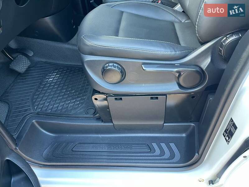 Мінівен Mercedes-Benz Vito 2021 в Чернівцях