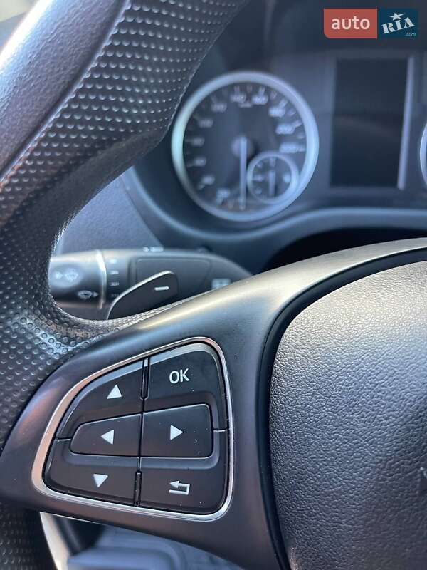 Мінівен Mercedes-Benz Vito 2021 в Чернівцях