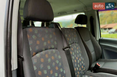 Минивэн Mercedes-Benz Vito 2005 в 