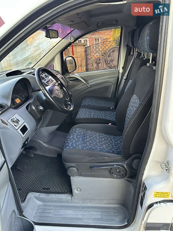Мінівен Mercedes-Benz Vito 2005 в Коломиї