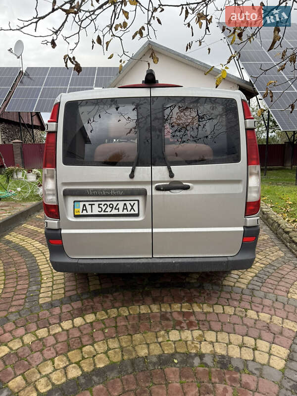 Грузопассажирский фургон Mercedes-Benz Vito 2011 в Калуше