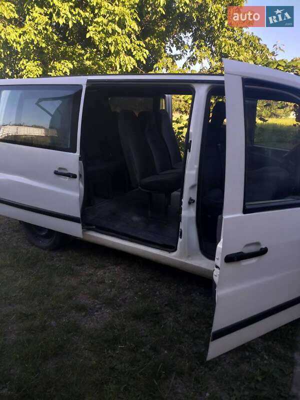 Мінівен Mercedes-Benz Vito 2003 в Чернівцях