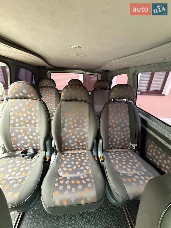 Мінівен Mercedes-Benz Vito 2004 в Чернівцях