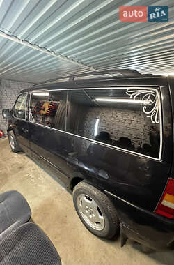 Минивэн Mercedes-Benz Vito 2003 в 