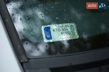 Минивэн Mercedes-Benz Vito 2005 в  фото 11 Минивэн Mercedes-Benz Vito 2005 в
