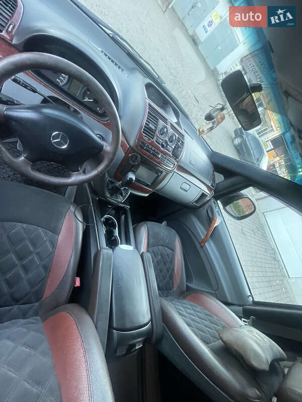 Мінівен Mercedes-Benz Vito 2007 в Івано-Франківську