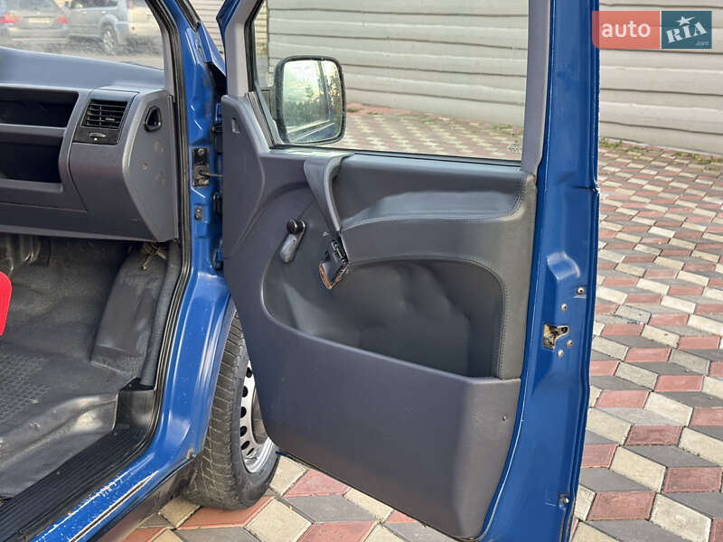 Мінівен Mercedes-Benz Vito 1998 в Чернівцях