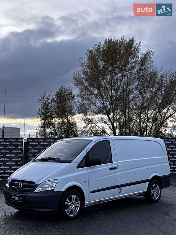 Mercedes-Benz Vito 2012