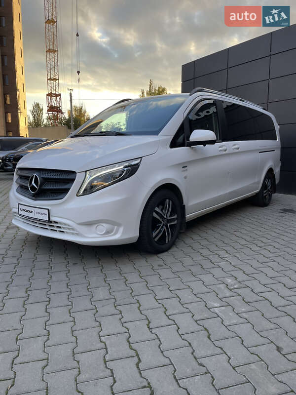 Мінівен Mercedes-Benz Vito 2017 в Одесі