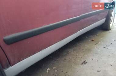 Грузовой фургон Mercedes-Benz Vito 1998 в 