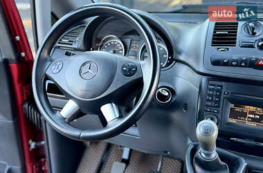 Минивэн Mercedes-Benz Vito 2010 в 