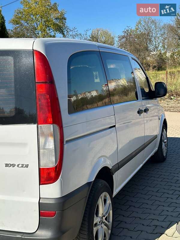 Минивэн Mercedes-Benz Vito 2006 в Калуше фото 14 Минивэн Mercedes-Benz Vito 2006 в Калуше