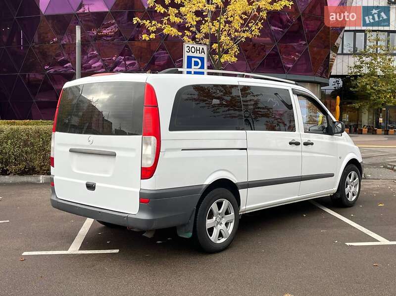 Вантажопасажирський фургон Mercedes-Benz Vito 2010 в Києві