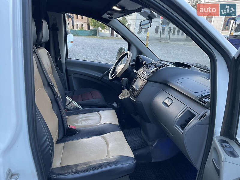 Микроавтобус грузовой (до 3,5т) Mercedes-Benz Vito 2007 в Хмельницком фото 11 Микроавтобус грузовой (до 3,5т) Mercedes-Benz Vito 2007 в Хмельницком